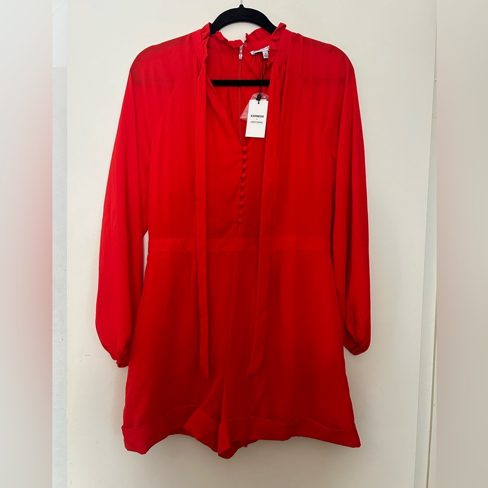 NWT Express Romper Size 8
